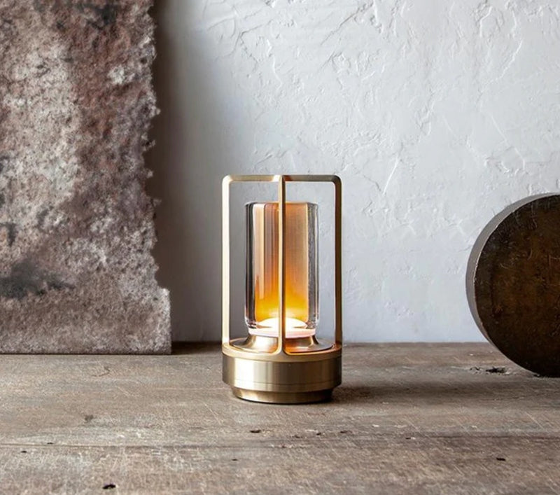 Homezie.de-Ambient Lantern Table Lamps-Homezie Tischlampe | Kabellos | Drei-Stufen-Dimmfunktion | Ideal für Innen- und Außenbereiche