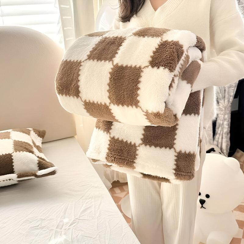Homezie.de-Blankets-Homezie Kuscheldecke | Bunte karierte Fleece-Decke | Ideal für gemütliche Abende und stilvolle Akzente