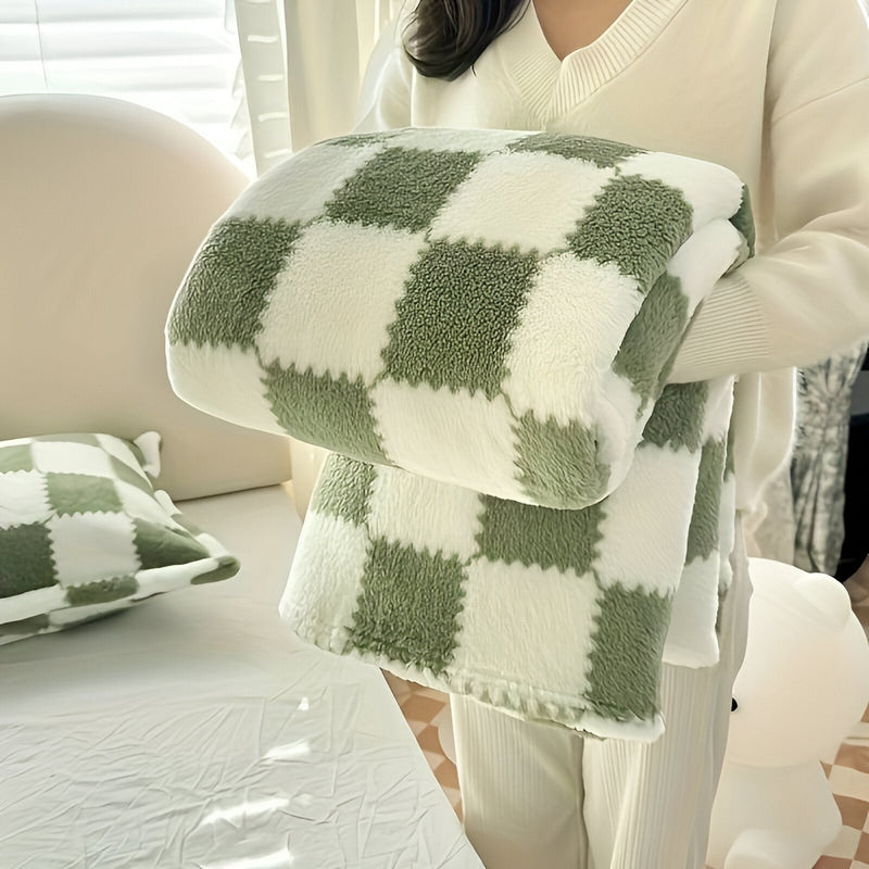 Homezie.de-Blankets-Homezie Kuscheldecke | Bunte karierte Fleece-Decke | Ideal für gemütliche Abende und stilvolle Akzente