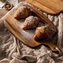 Homezie.de-Homezie Schneidebrett | Premium Akazienholz mit Griff | Hackblock für Fleisch und Gemüse