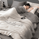Homezie.de-Homezie Sommerdecke | 100% gewaschene Seide | Kühler Schlaf für heiße Nächte