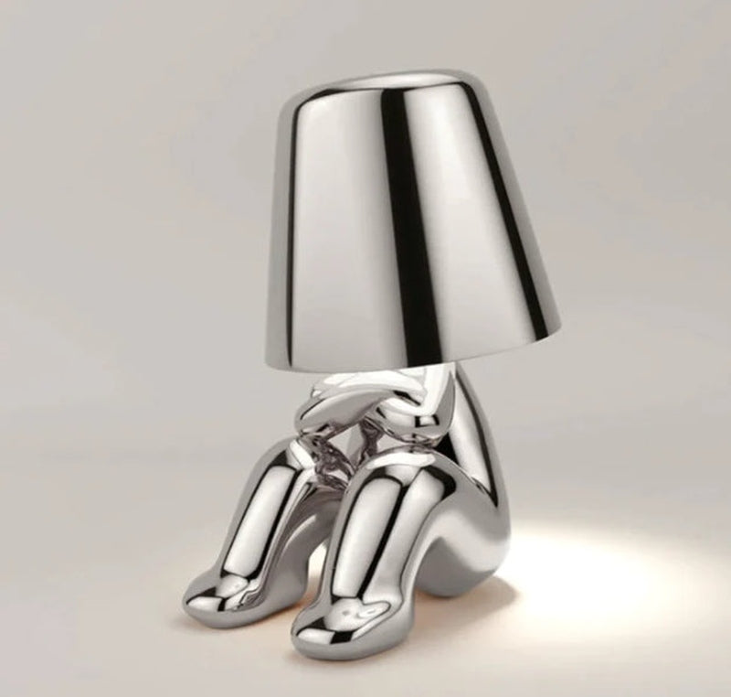 Homezie.de-Homezie Tischlampe | Integrierte LED | Elegante Wohnraumbeleuchtung