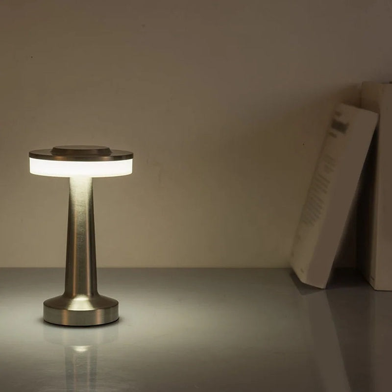 Homezie.de-Homezie Tischlampe | Kabellos | Stilvolle Beleuchtung für jedes Zimmer