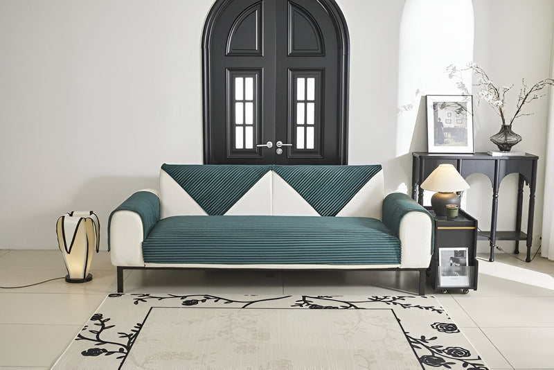 Homezie.de-Slipcovers-Homezie Sofabezug | Rutschfester Plüsch-Velours | Luxuriöser Schutz für Ihr Sofa