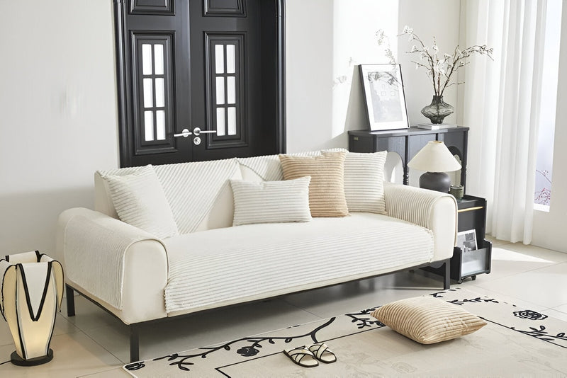 Homezie.de-Slipcovers-Homezie Sofabezug | Rutschfester Plüsch-Velours | Luxuriöser Schutz für Ihr Sofa