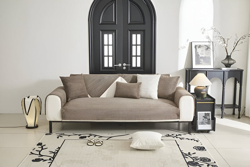 Homezie.de-Slipcovers-Homezie Sofabezug | Rutschfester Plüsch-Velours | Luxuriöser Schutz für Ihr Sofa