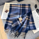 Homezie.de-VLP1021-Homezie Kaschmirschal | Britisches Karomuster | Stilvoller Winterschal für Damen