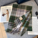 Homezie.de-VLP1021-Homezie Kaschmirschal | Britisches Karomuster | Stilvoller Winterschal für Damen