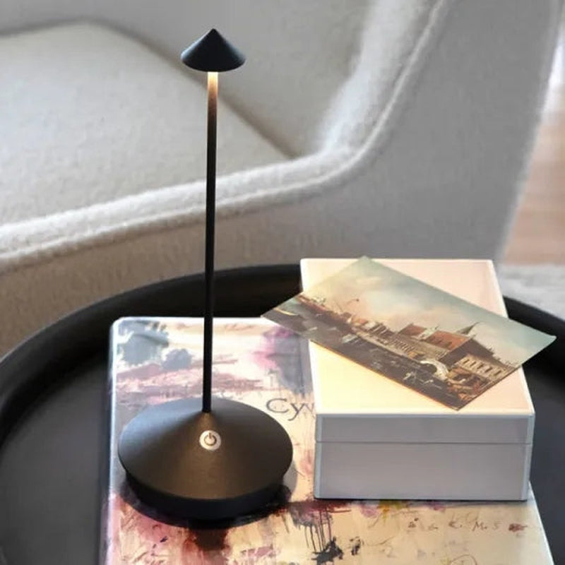 Homezie.de tafellamp Homezie Tischlampe | Minimalistisches Design | Ideal für Innen- und Außenbereiche