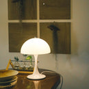 Homezie Tischlampe | Tragbar | Stilvolles Design in Weiß