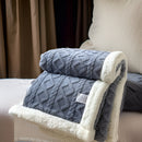 Homezie Kuscheldecke | Wendbares Fleecedesign, weiche Oberfläche, 100–200 × 150–230 cm | Für Bett und Sofa