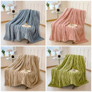 Homezie Kuscheldecke | Flauschiges Korallenfleece, Weich & Gemütlich | Dekodecke für Sofa, Bett und Wohnbereich