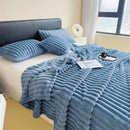 Homezie Kuscheldecke | Flauschiges Korallenfleece, Weich & Gemütlich | Dekodecke für Sofa, Bett und Wohnbereich