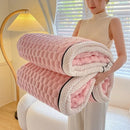 Homezie Kuscheldecke | Weiches Fleece mit strukturierter Oberfläche, 120–200 × 200–230 cm | Für Sofa, Bett und Reisen