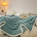 Homezie Kuscheldecke | Weiches Fleece mit strukturierter Oberfläche, 120–200 × 200–230 cm | Für Sofa, Bett und Reisen